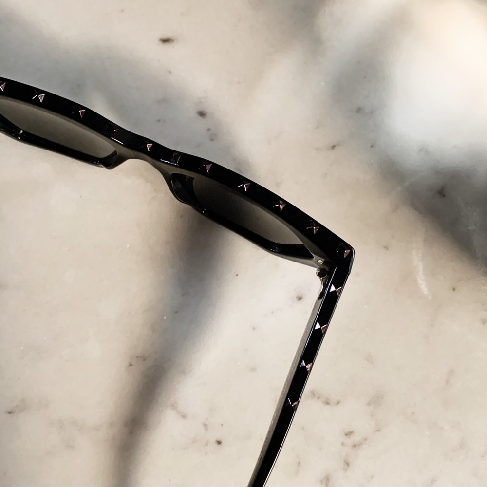 *SOLD* Valentino Rockstud Acetate Sunglasses - Picture 10 of 15